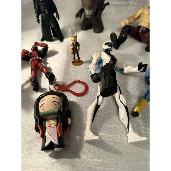 Vintage Collectable Action Figure Lot Of 10 WWf, REN And Stimpy Star Wars Alien - Picture 8 of 8